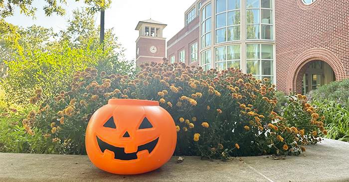 Residence Halls to Host Trick-or-Treating